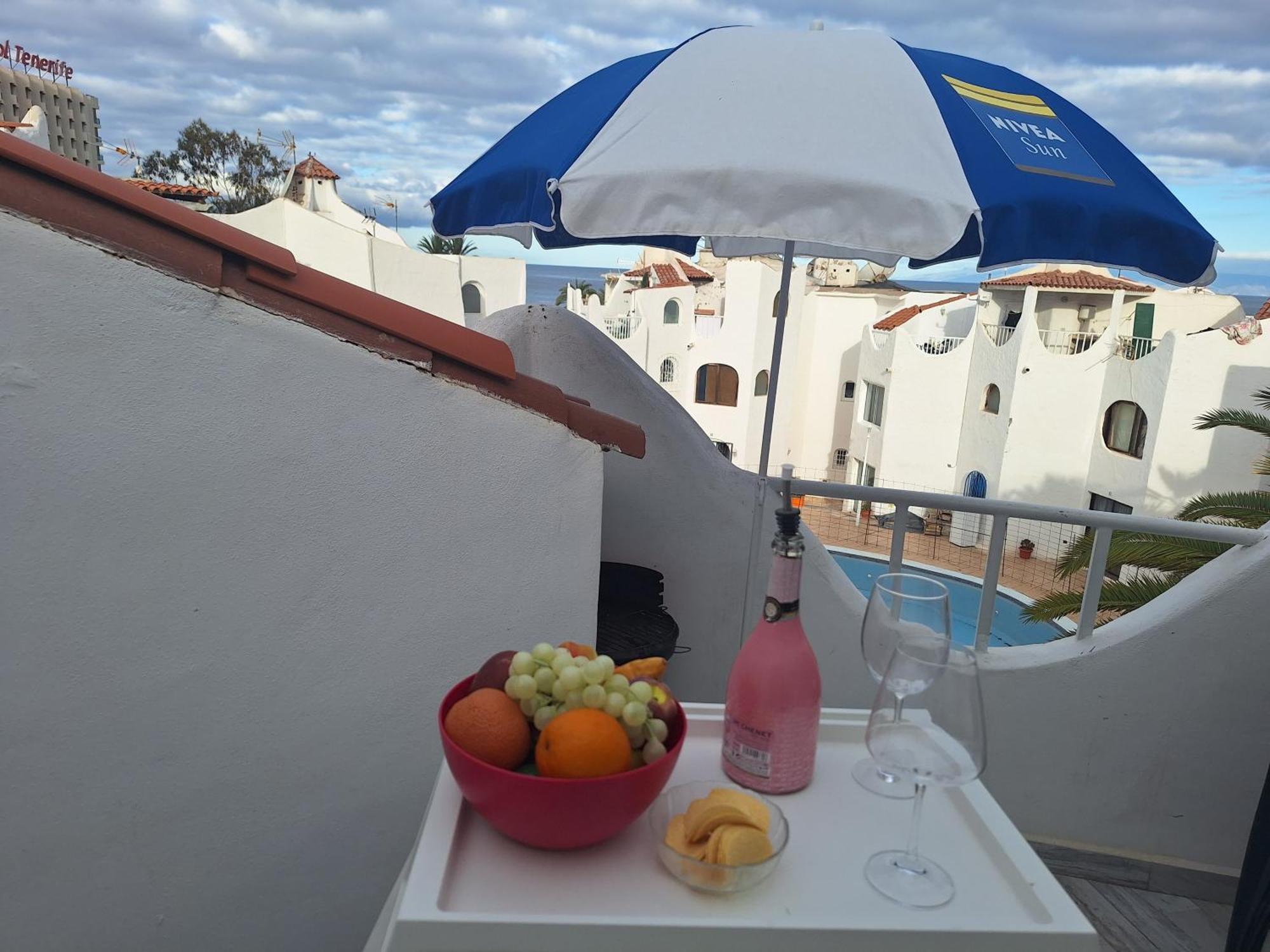 Wonderful White Appartament In Las Tortugas Playa de las Americas  Exterior foto